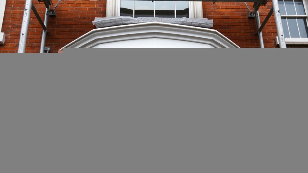 Bay Windows Cobham